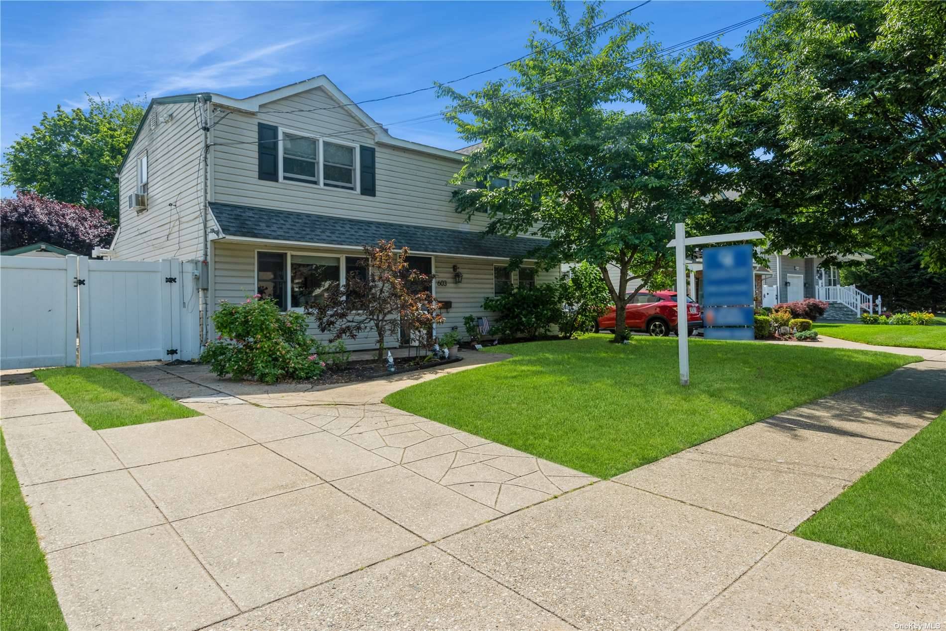 Magnificent home in the heart of South Bellmore school district Kennedy HS.