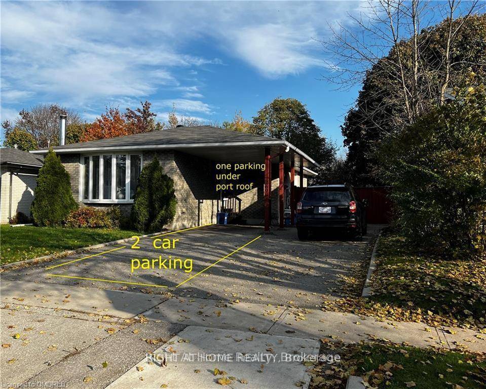 Welcome to this bright and spacious 3 bedroom, 1 bathroom main floor unit, offering comfort and convenience in a sought after location.