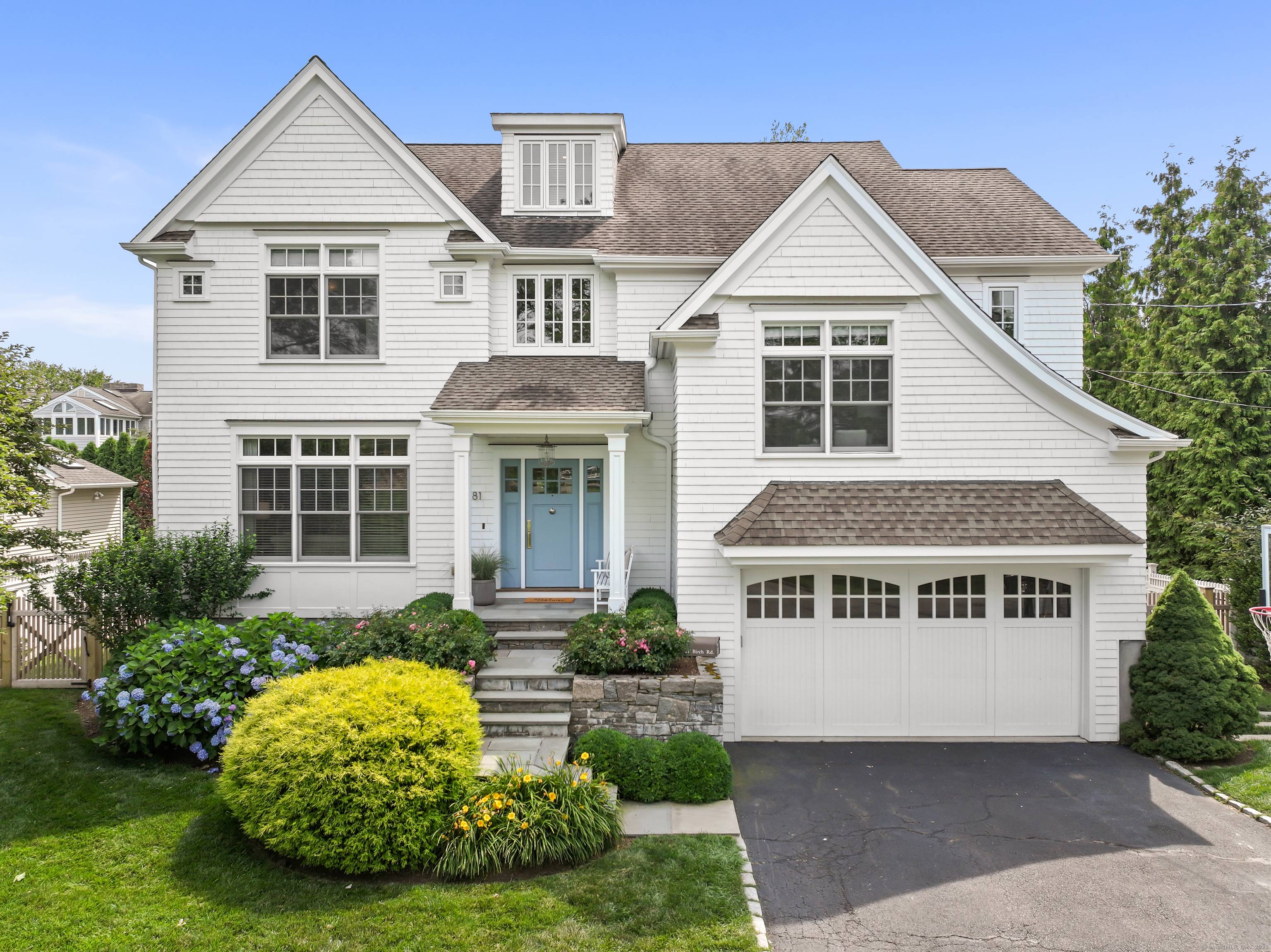 Live the ultimate coastal lifestyle in this sensational 5 6 bedroom, 4.