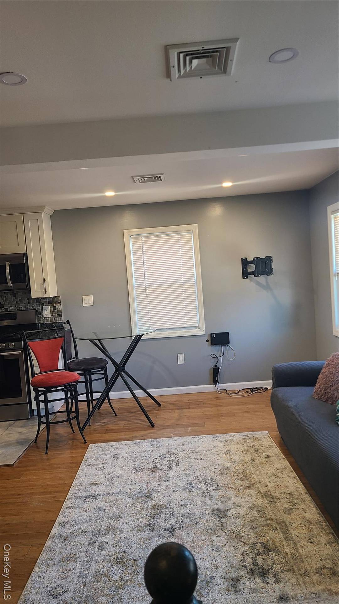 Experience the comfort and conviience in this fully renovated 3 bedroom 1 bath homelocated in a peaceful, private residential area of Queens.