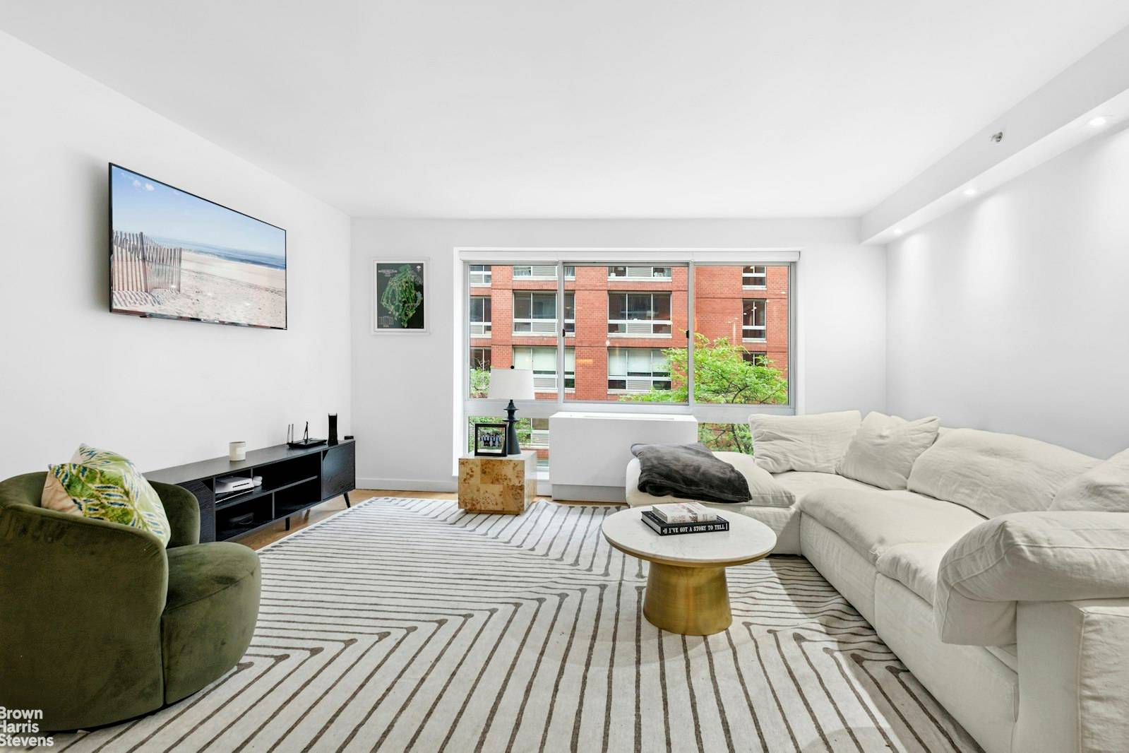 A rare blend of space, light, and luxury in the heart of West Chelsea welcome to Residence S5R at 555 West 23rd Street.