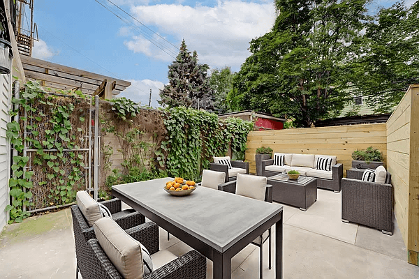 Experience the best of Greenpoint living in this newly renovated 2 bedroom, 2 bathroom apartment with a huge private backyard and just seconds from the McGolrick Park !