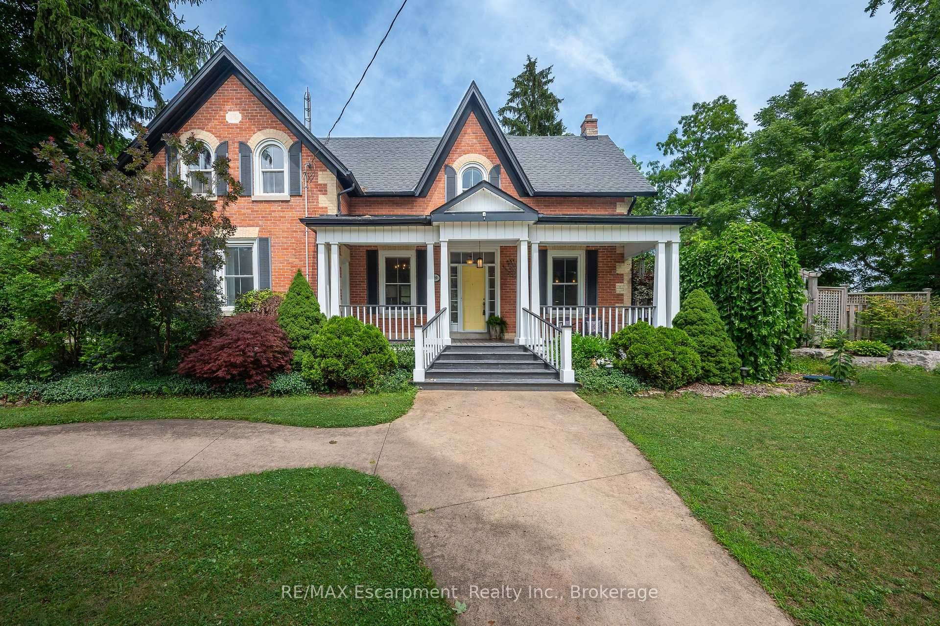 Welcome to the best of both worlds in the heart of Rockton a rare opportunity where small town charm meets everyday convenience.