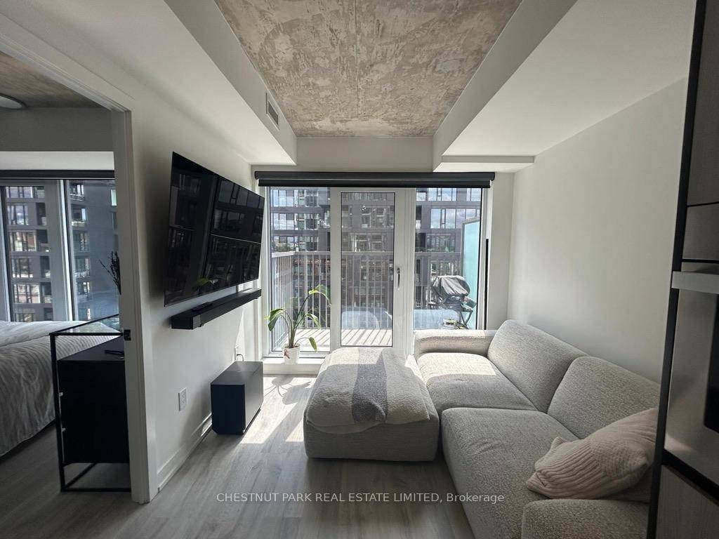 Fantastic rush condos. 1 1bedroom 2 full bathrooms with 45 sqft balcony.