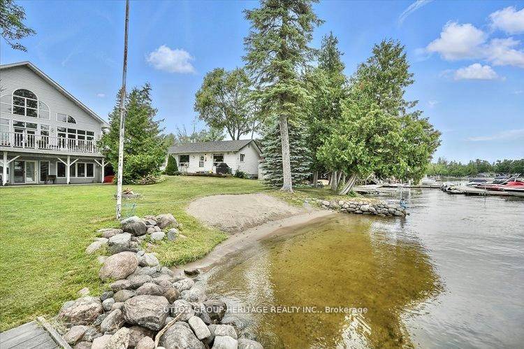 Home business opportunity situated in cottage country.
