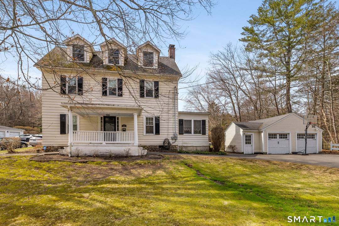 Welcome to this charming 4 bedroom, 3.