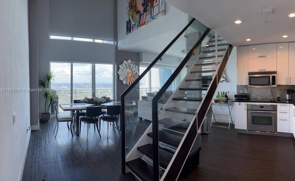 Welcome to Infinity at Brickell one of the most convenient and well located buildings in the area, offering excellent amenities including a rooftop sun deck and fitness center exclusive to ...