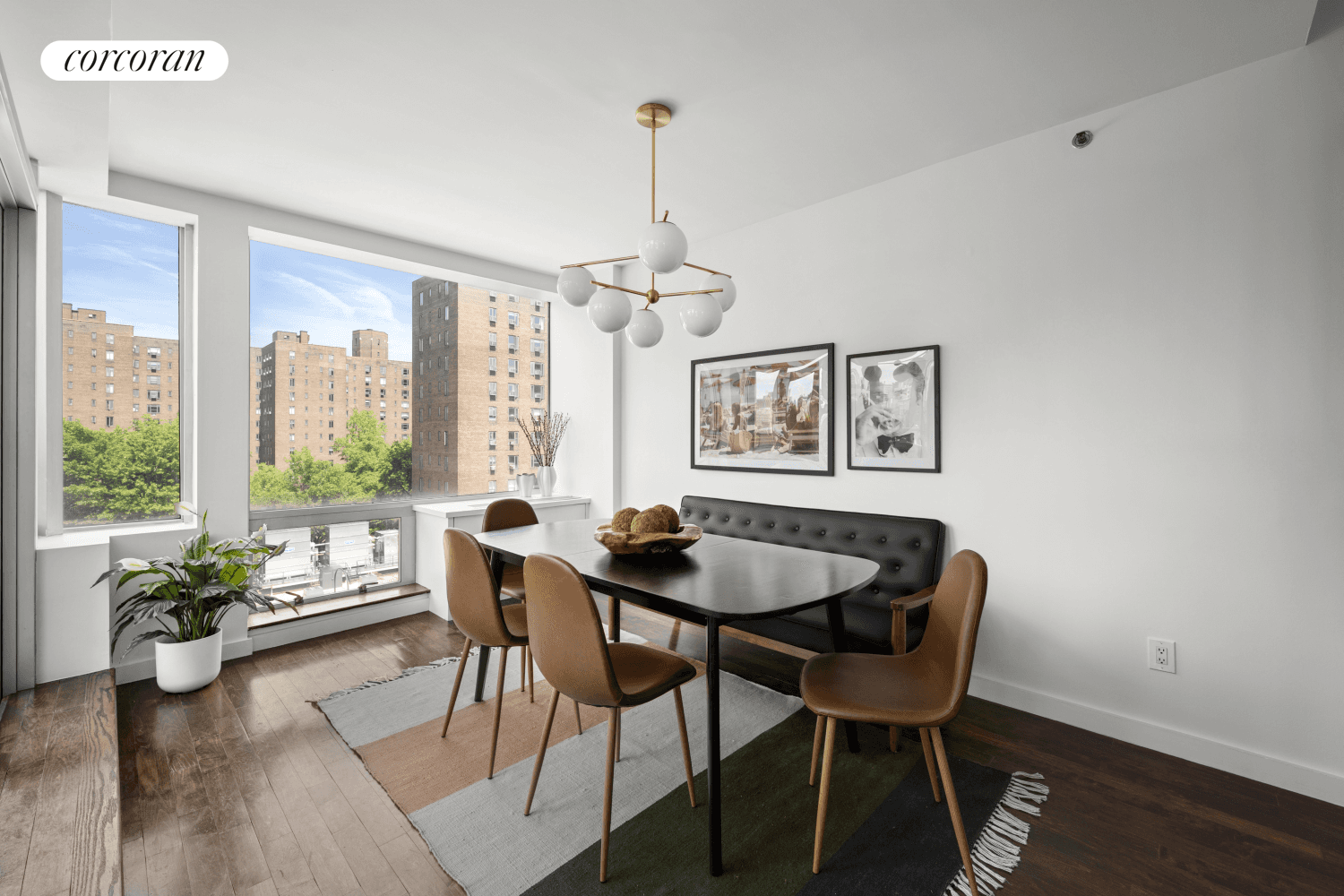 Four bedroom penthouse with three outdoor spaces !