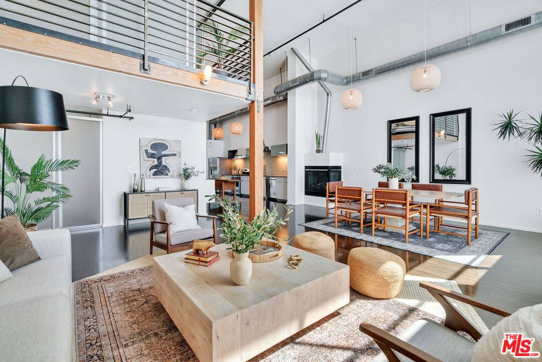 4115   Glencoe Ave 3BR Marina Del Rey La