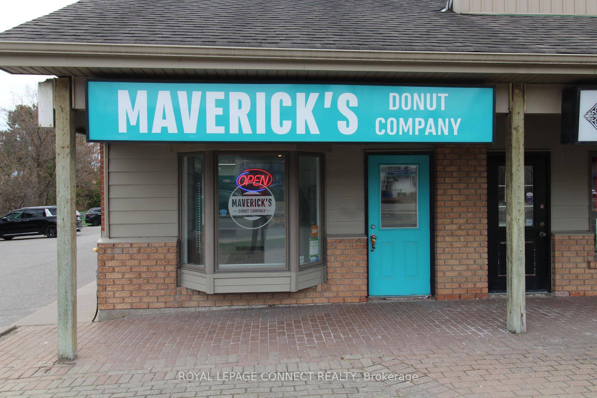 Established And Profitable Donut Shop Specializing In Gourmet Donuts Offering Various Flavors, Including Vegan Options.
