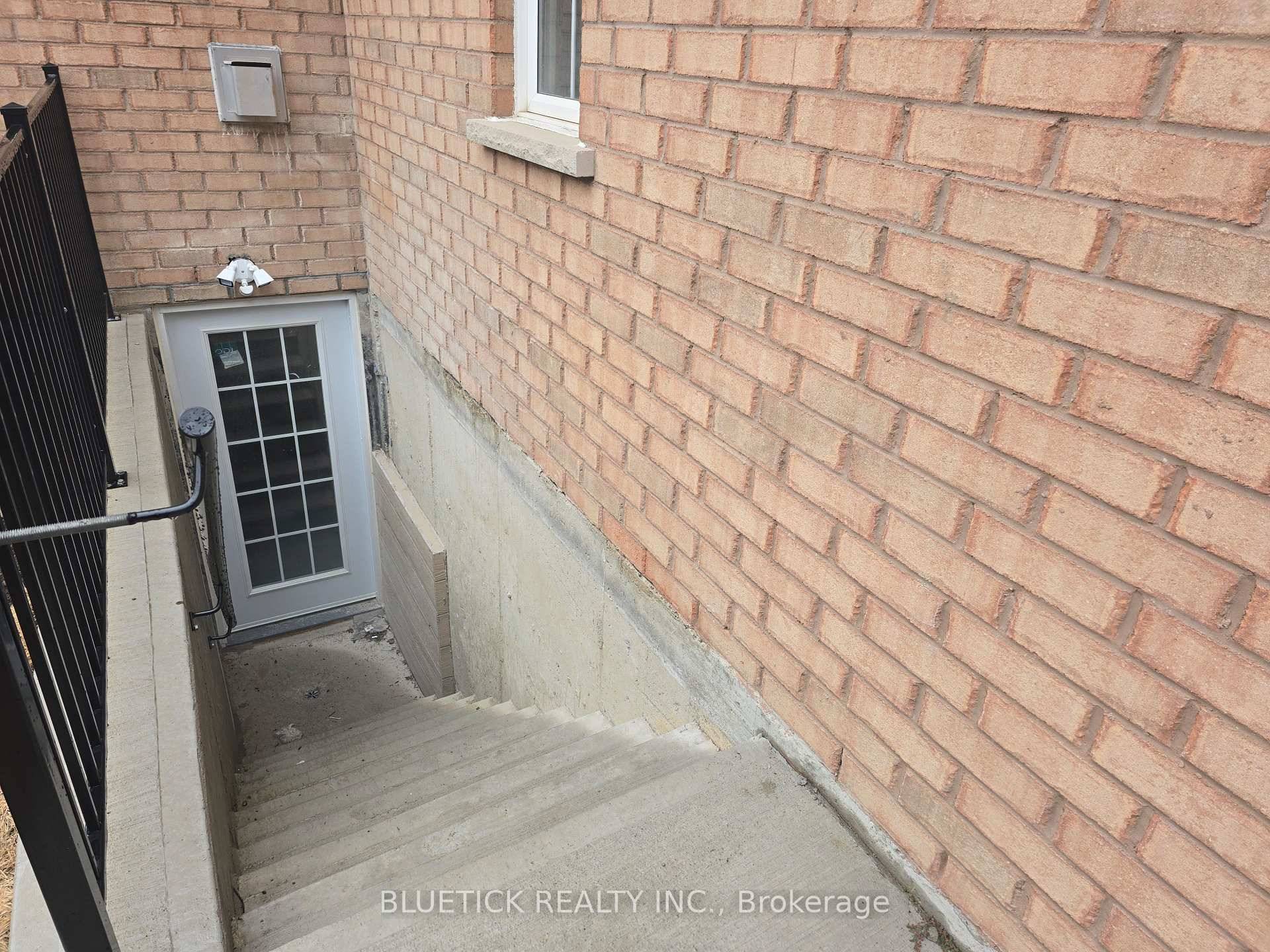 Brand new, never lived in LEGAL 3 bedroom basement apartment in Brampton's desirable Castlemore neighborhood !