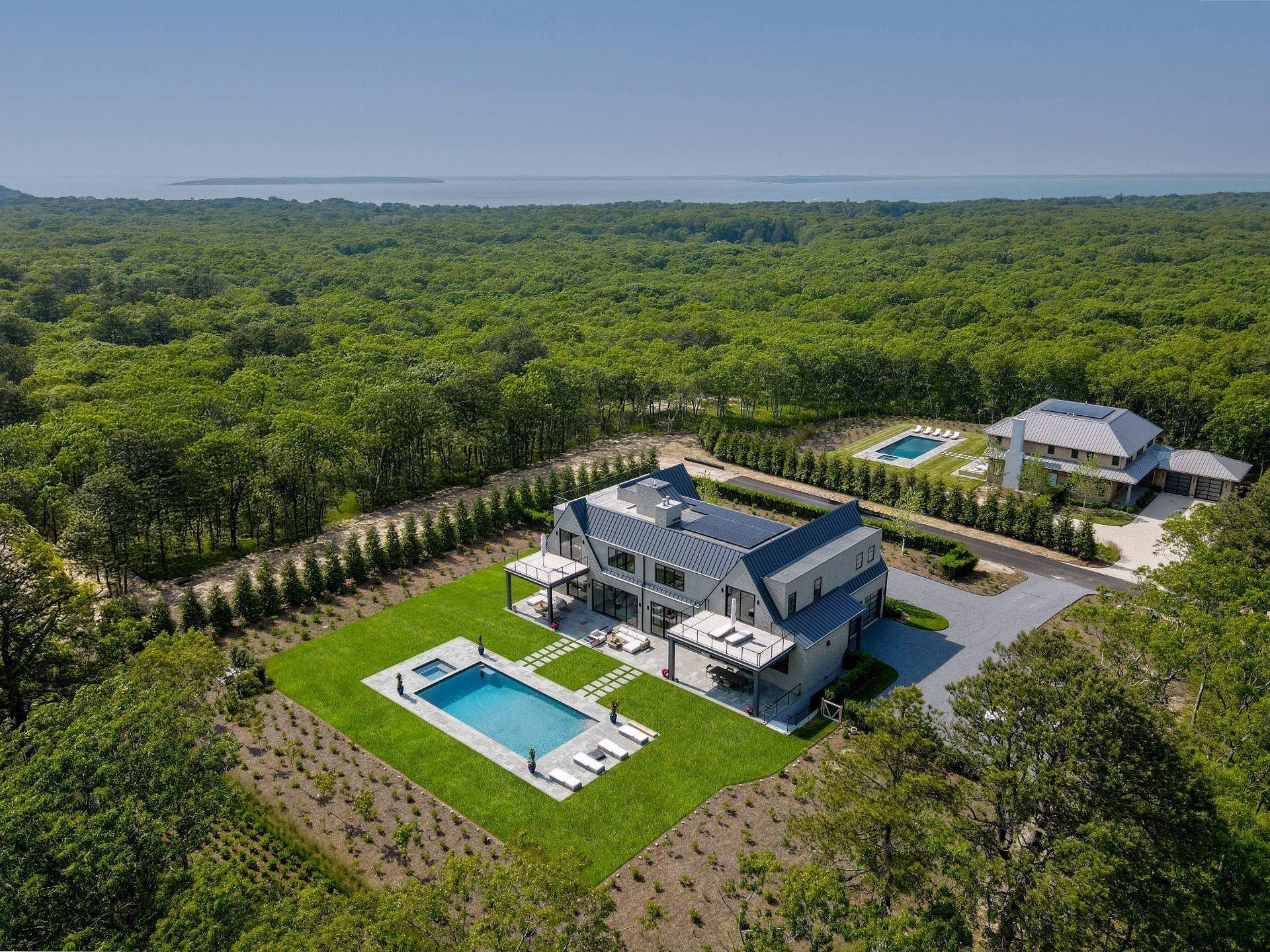 EXQUISITE MASTERPIECE IN SOUTHAMPTON - A PRIVATE RESORT RETREAT