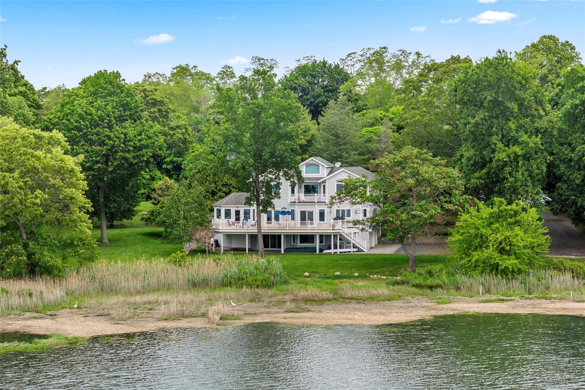 Fabulous Strongs Neck waterfront colonial set on 1.