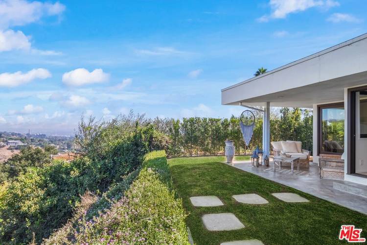 10123 Angelo View Dr 2BR Beverly Hills Post Office | B.H.P.O. La