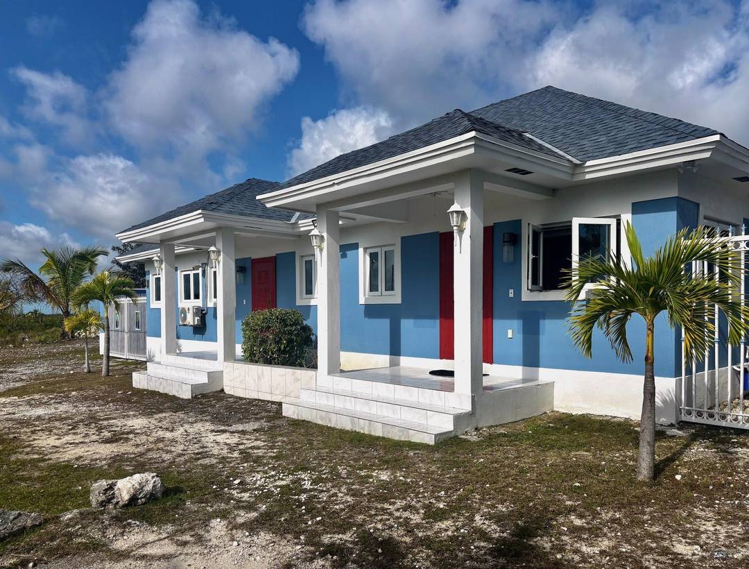 496 CENTRAL PINES Full Duplex Abaco