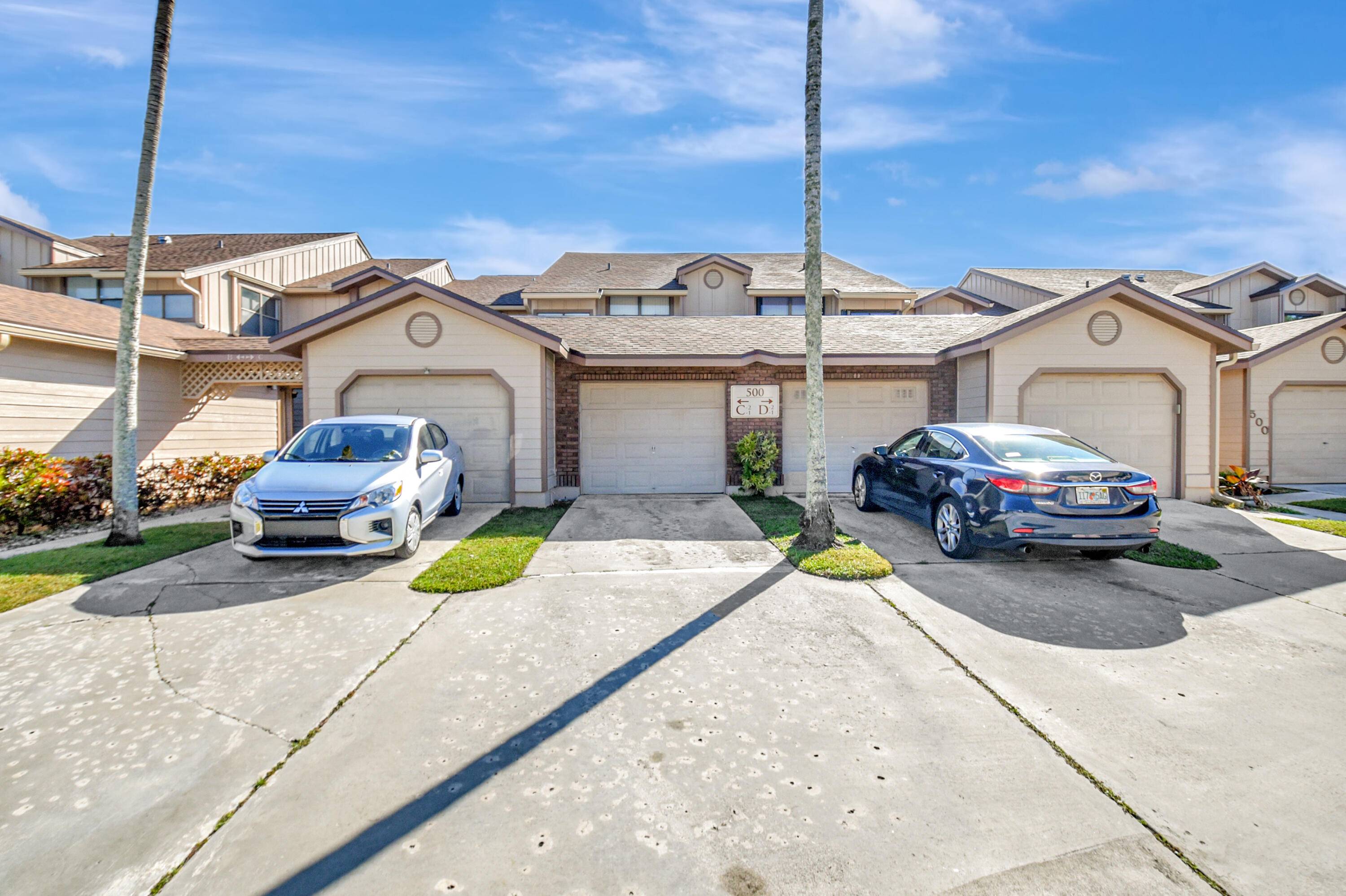 This beautifully renovated 2 bed, 2 bath home is in the highly sought after guard gated River Bridge community.