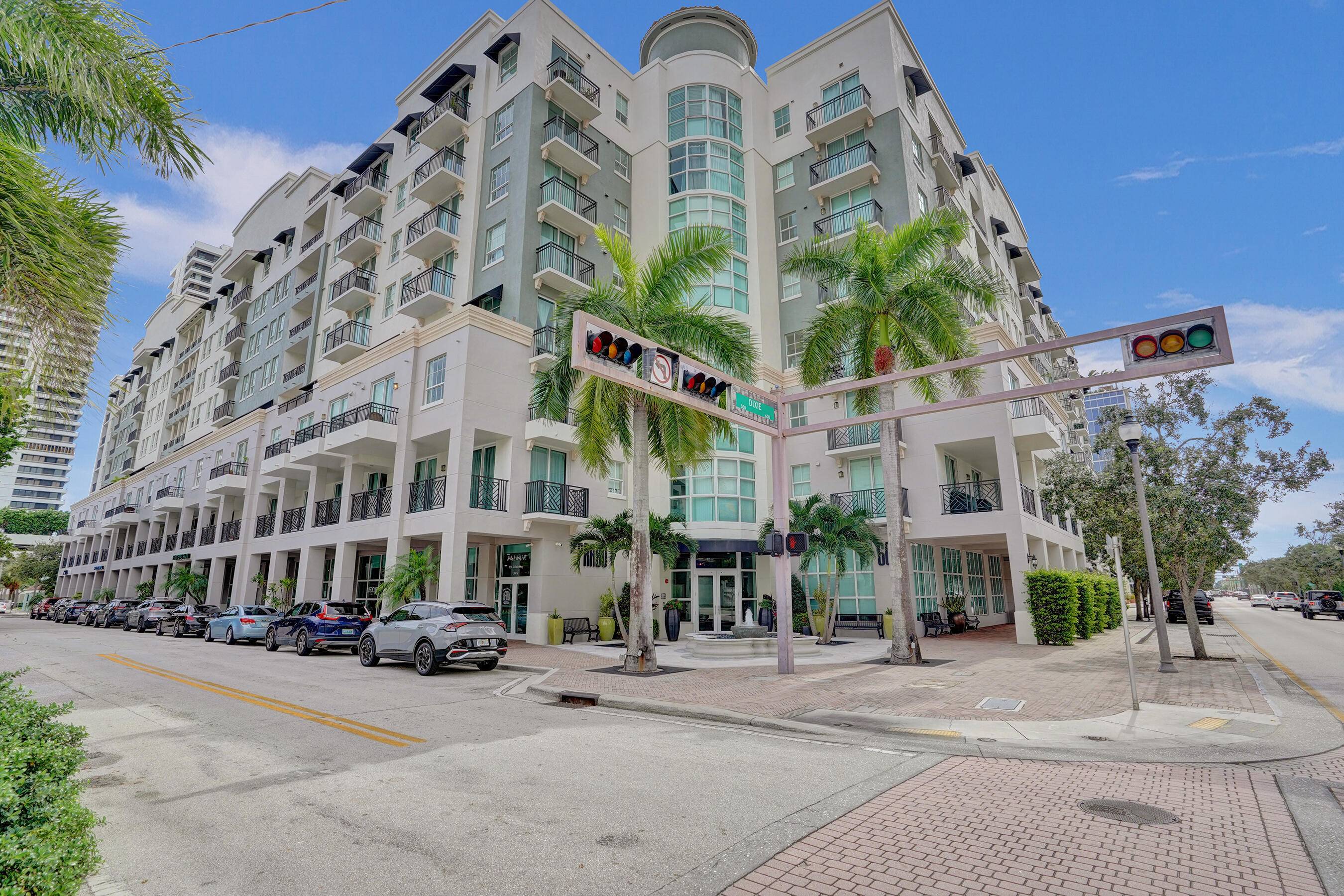 Welcome to The Prado, located in the heart of CityPlace !