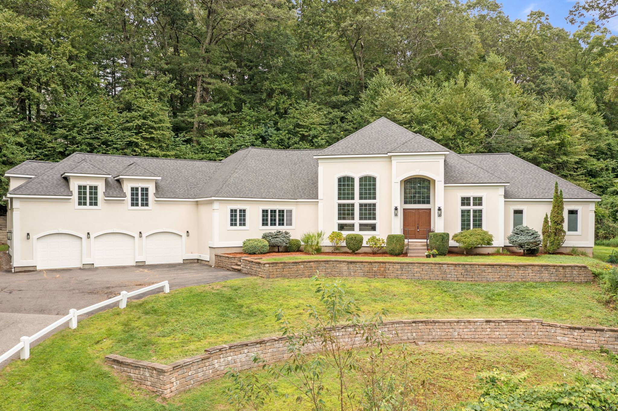 SPELLBINDING 11 room, 4157 sq ft sprawling Contemporary Ranch, COMPLETELY updated in 2025, in a majestic 5 acre setting.
