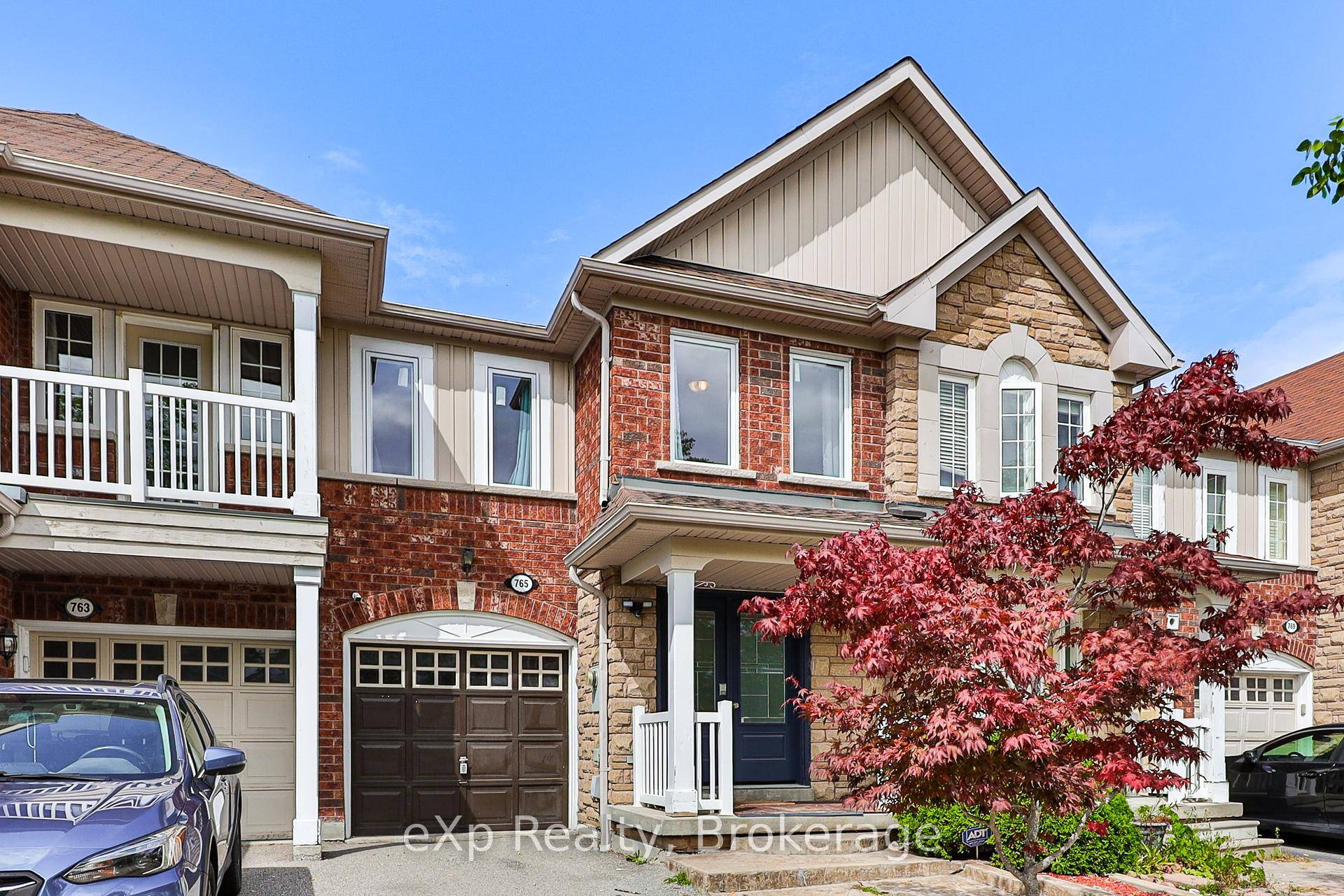 This beautifully renovated freehold townhome offers over 1, 800 sq ft above grade, nestled on a premium ravine lot with ZERO maintenance fees, delivering exceptional value for investors and families ...