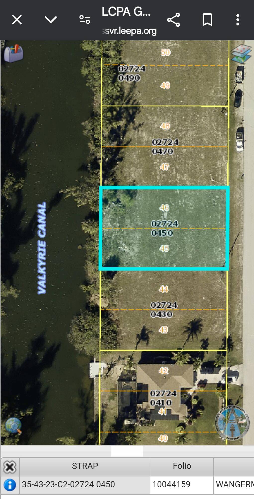 Great ''Old Florida'' feel and vibes on this great canal front lot.