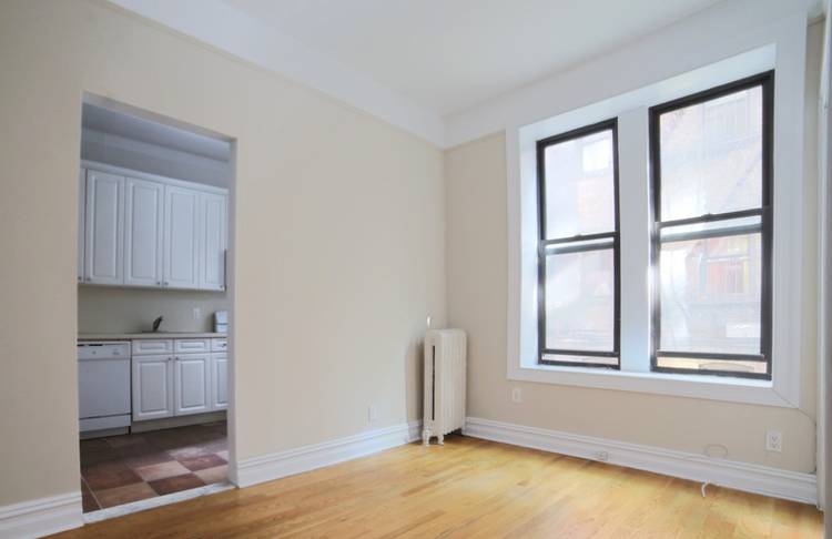 Beautiful 2 bedroom apartment apartment in Morningside Heights.