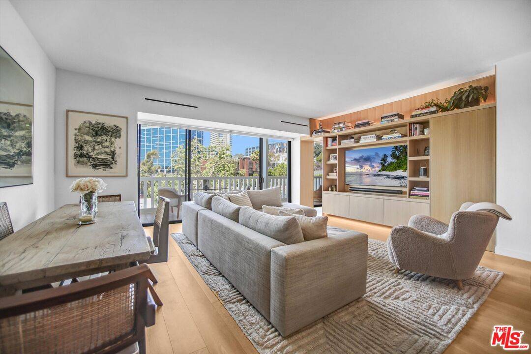 999 N Doheny Dr 1BR Sunset Strip La