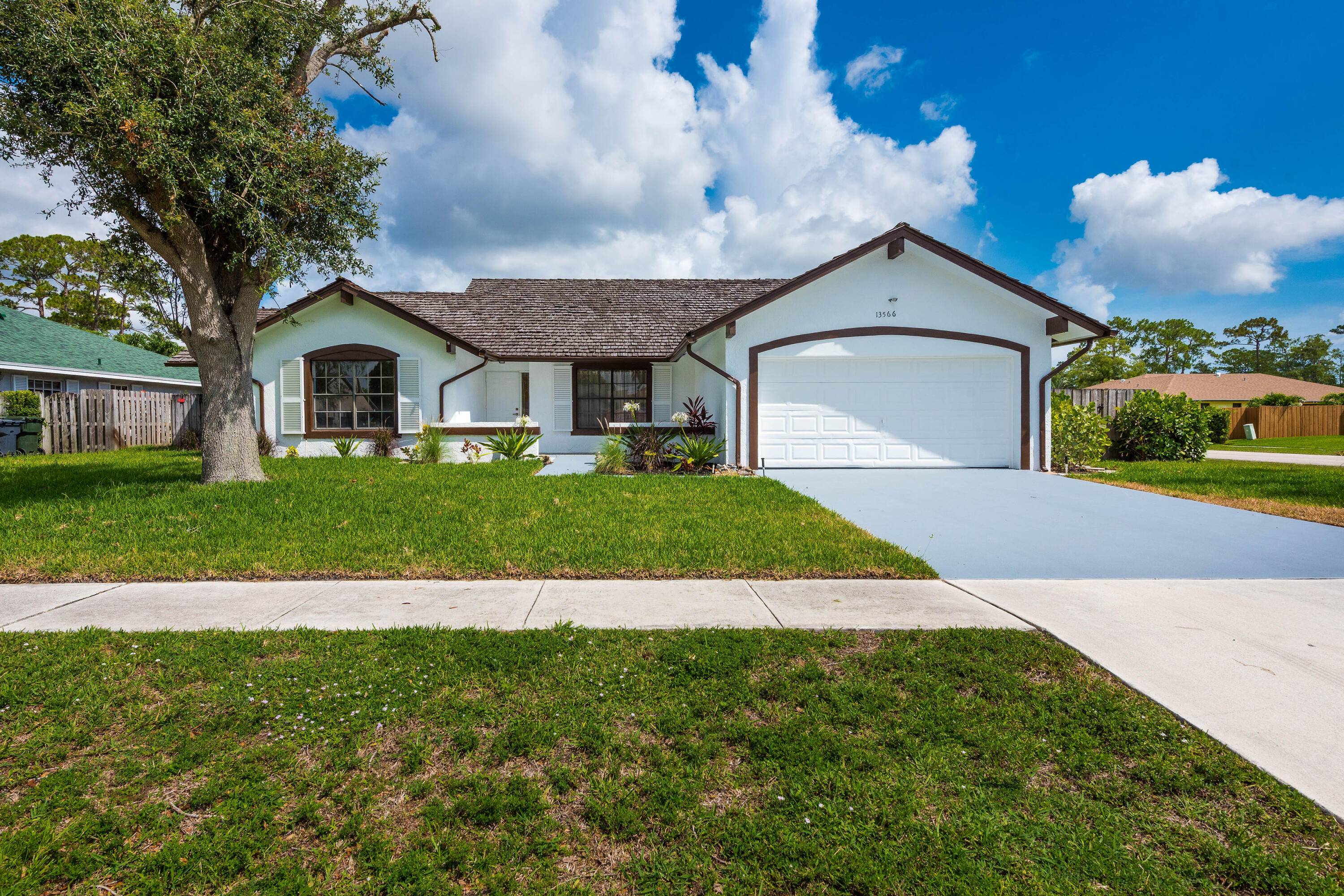Let the space of this great home surround your family with love and comfort.