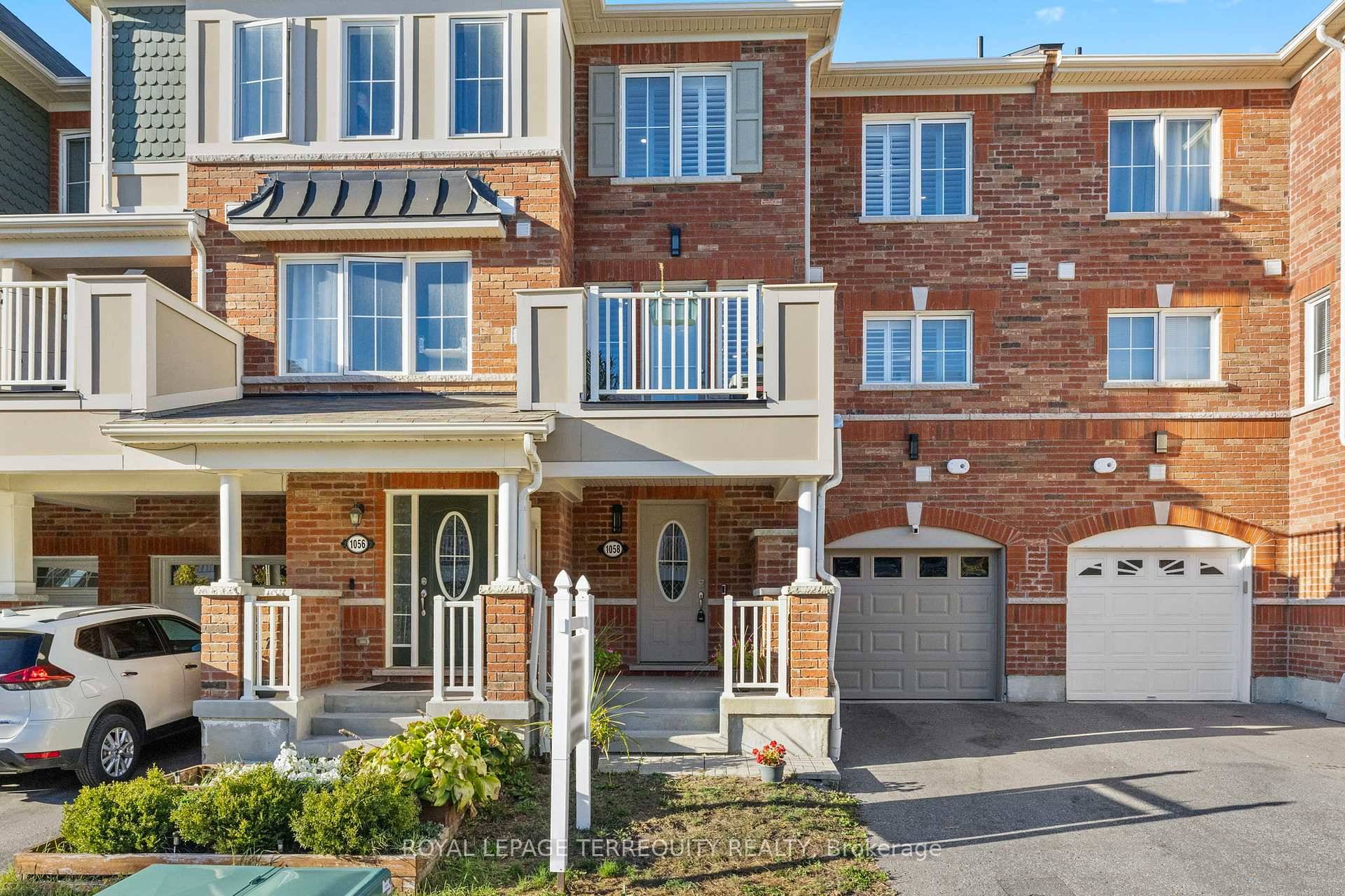 Welcome to 1058 Clipper Lane, Pickering !