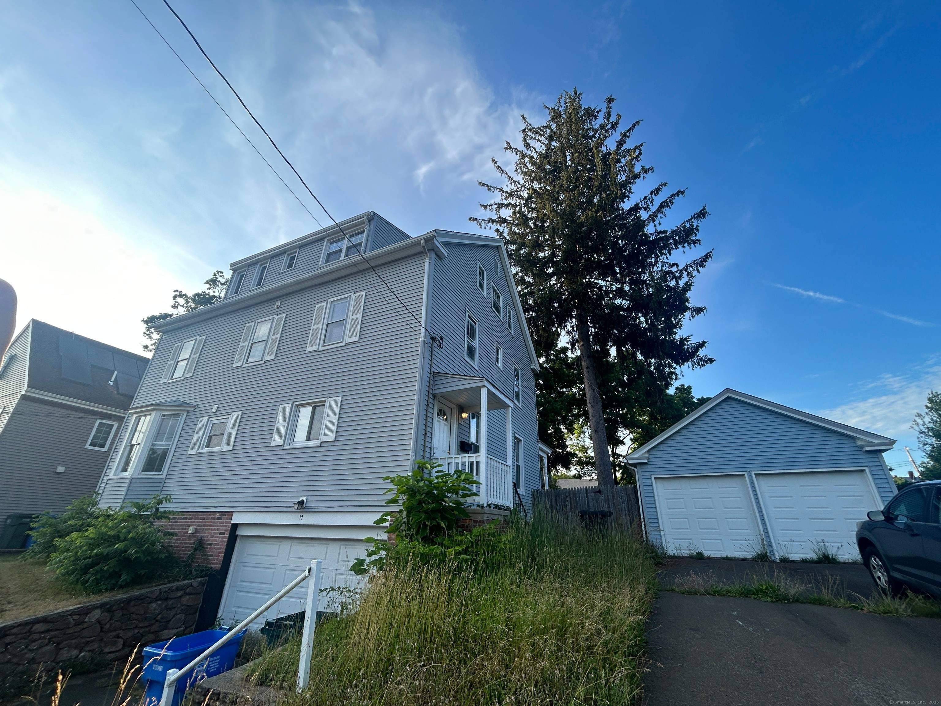 For Rent Fully Renovated 7 Bedroom, 4 Bath Home in Prime Hamden Location !