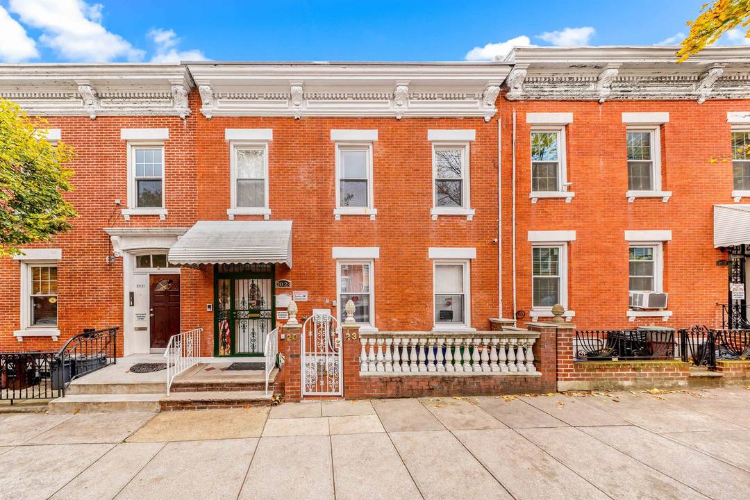 Charming Two Family Brick Home in the Heart of Astoria20 23 41st Street, Astoria, NY 11105 Asking Price 1, 595, 000Welcome to 20 23 41st Street a beautiful, legal two ...