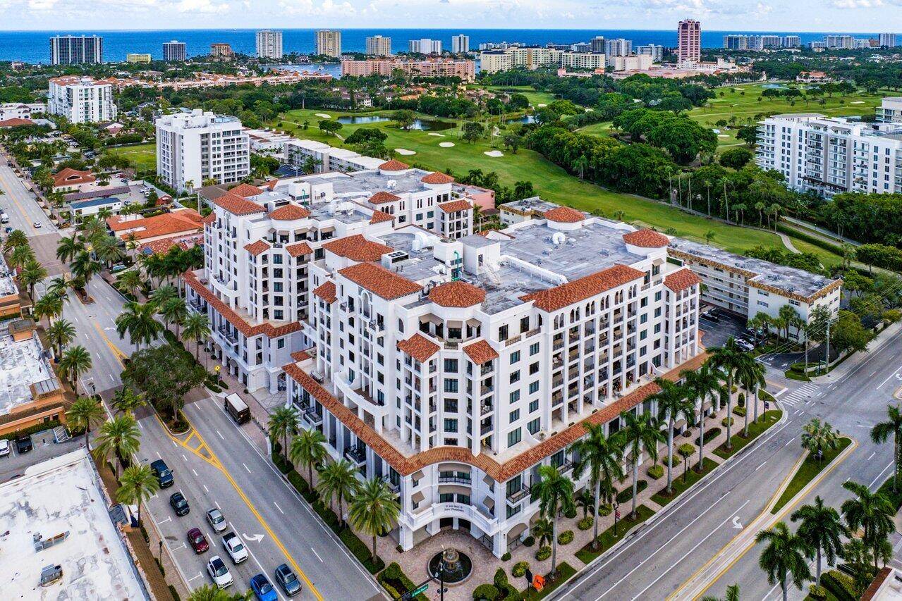 Rarely offered modem townhouse with a two car private garage and elevator in the 200 East condominium in Downtown Boca Raton.