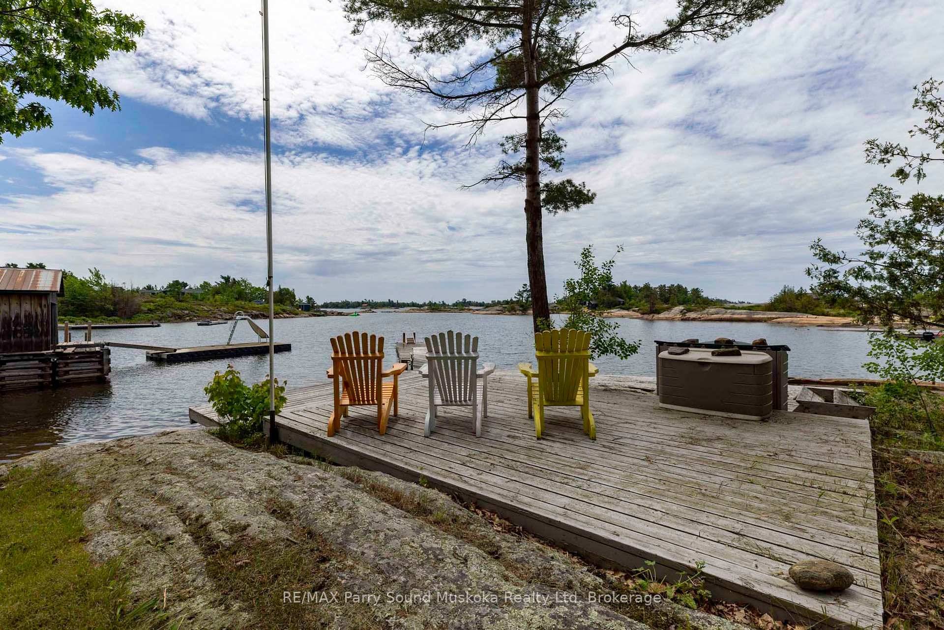 AFFORDABLE DRIVE TO GEORGIAN BAY FISHERMAN'S PARADISE !