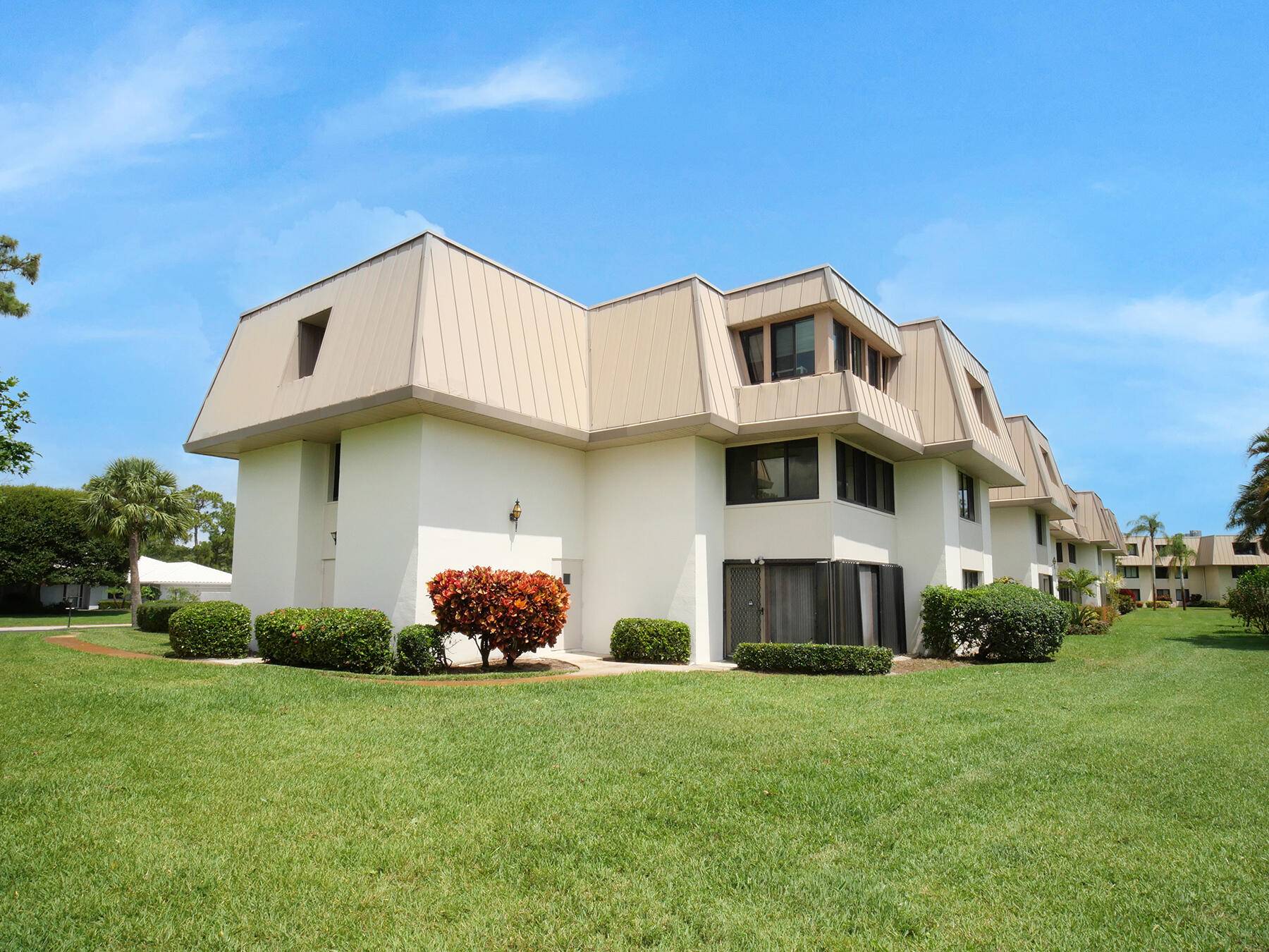 Bright Spacious 2 2 Corner Unit in Premier 55 Community Stuart, FL.