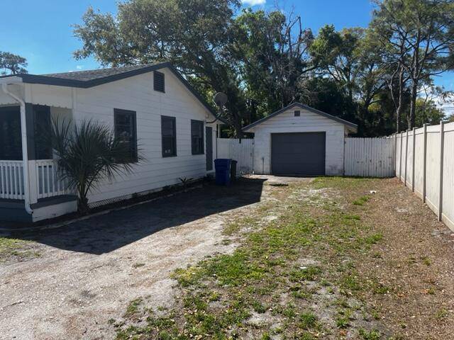 Rare opportunity ! Multi Family Zoon Located just 3 miles from downtown delights and less than 7 miles from sun soaked beachesUnbranded Virtual Tour https www.