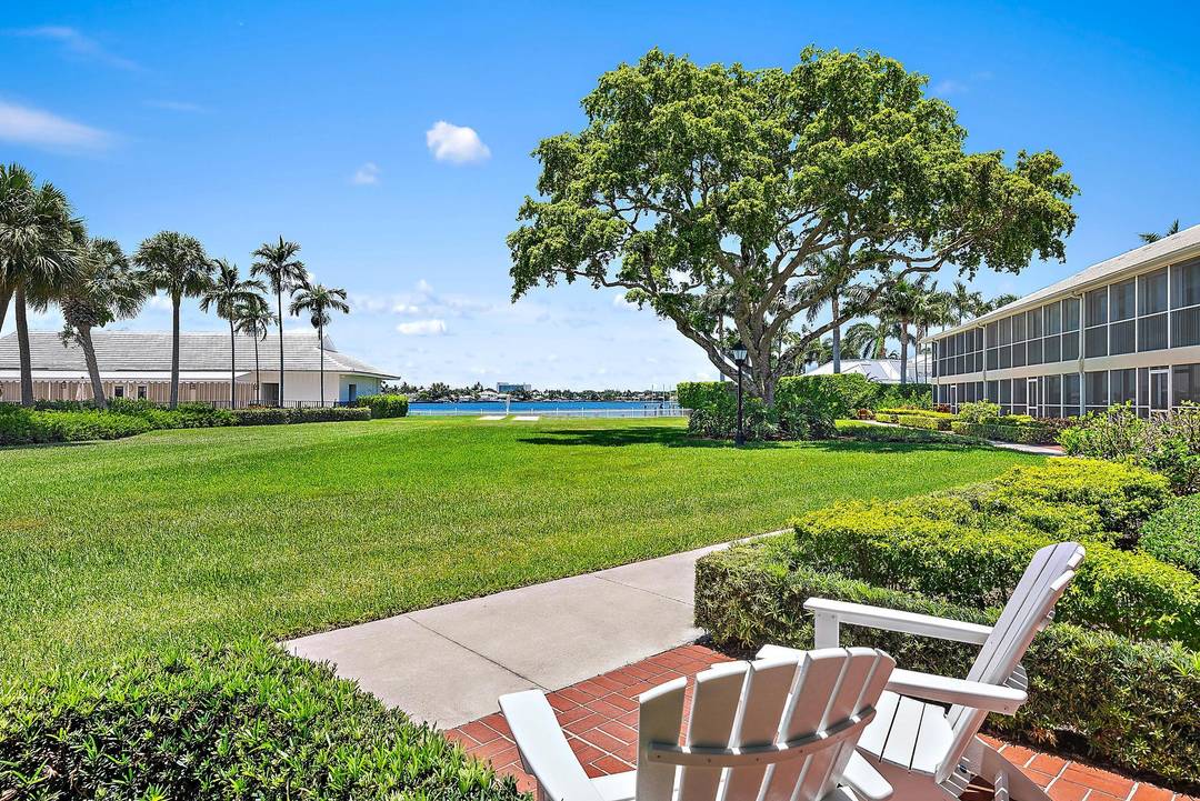 Charming Waterfront Retreat in Lost Tree Village Located in one of the most sought after waterfront enclaves, this beautifully styled residence offers effortless living with a bright, coastal ambiance and ...