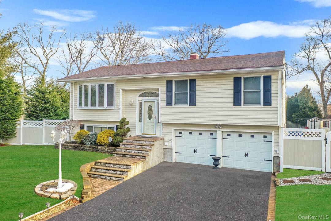 Welcome to 131 Joline Rd, Port Jefferson Station.