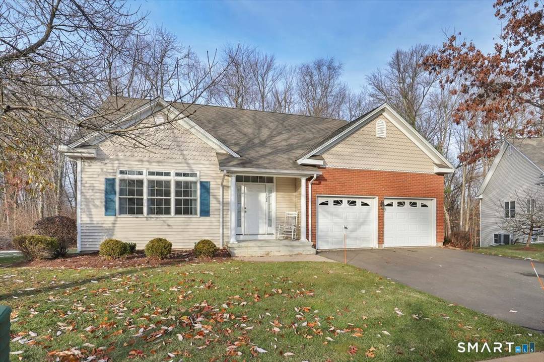 Welcome to Teaberry Estates, one of the areas most sought after and beautifully maintained communities.