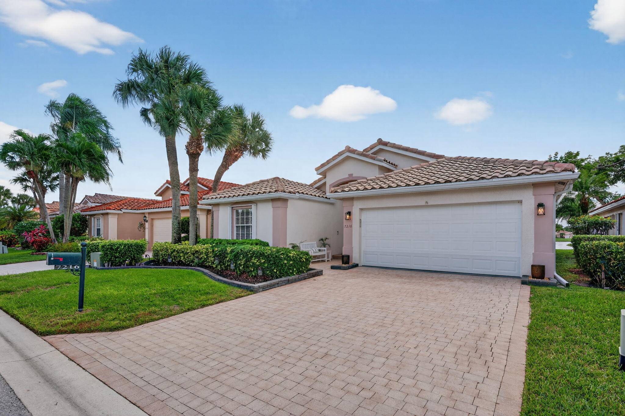 Welcome to Ponte Vecchio A Highly Sought After 55 Active Adult Community of 647 homes, in Boynton Beach !