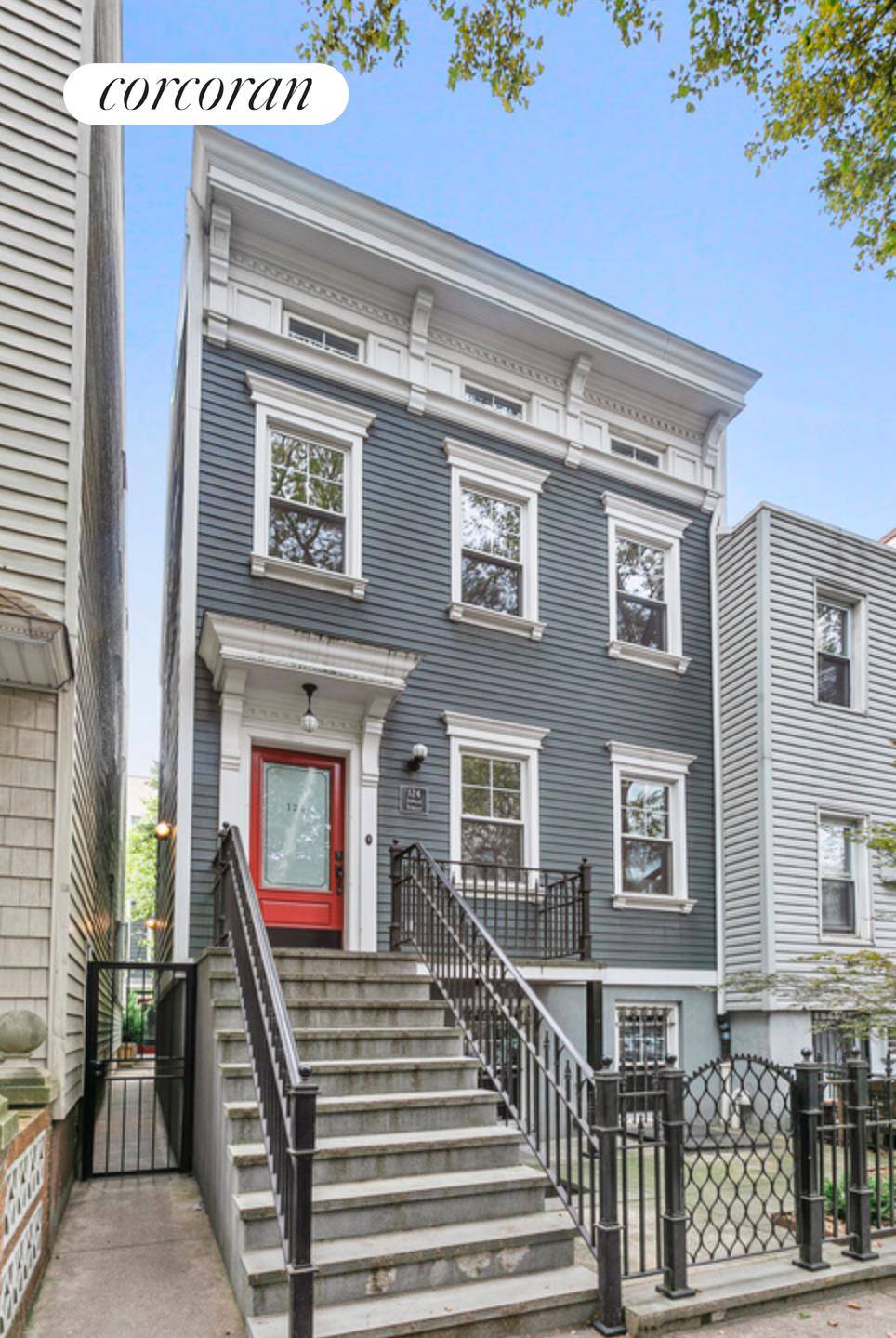124 Ainslie Street is a unique opportunity to rent an entire 3 story house on a picturesque tree lined street in Williamsburg.