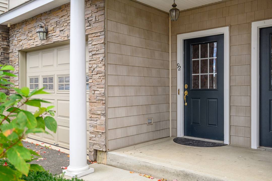 Welcome to Woodland Hills.