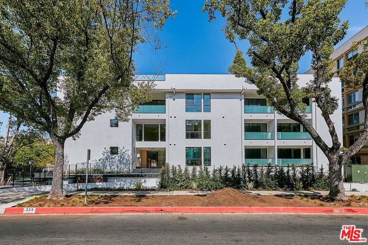 328 N Maple Dr 1BR Beverly Hills Post Office | B.H.P.O. La