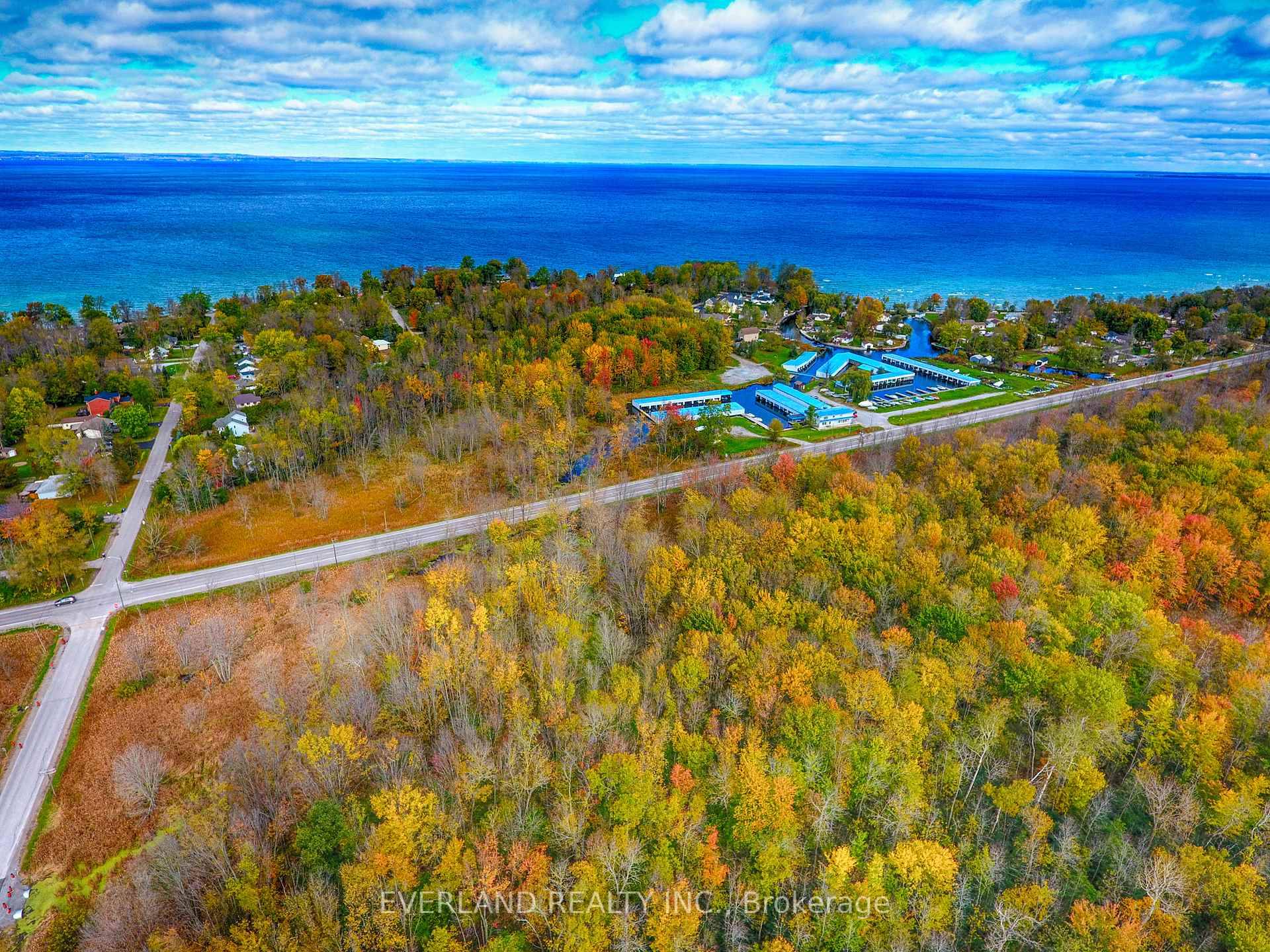 Welcome to the serene and beautiful lakeside over 3 acre private estate steps to Lake Simcoe in Georgina.