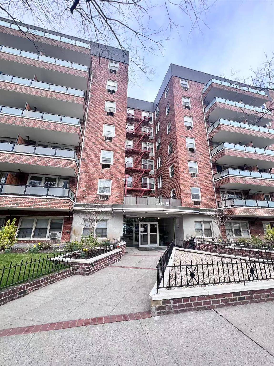 Overlooking The Historic Ocean Parkway This Expansive, Open, Excellent Layout Two Bedroom, Two Bathroom Apartment With Outdoor Space Zoned