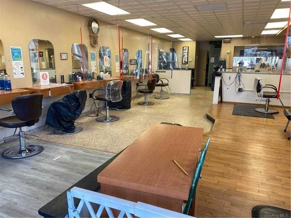 Established Landmark Beauty Salon Business for Sale.