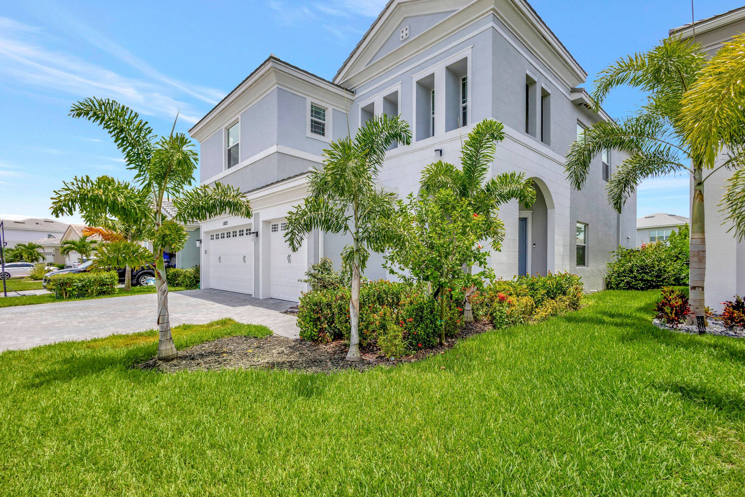 ABSOLUTE stunner ! This sought after Laurel Grand floorplan is PRISTINE AND IMMACULATE with light and bright appointments and a backyard that awaits your custom pool !