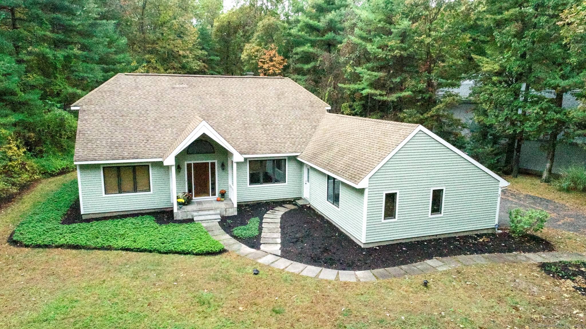 Nestled on a quiet cul de sac in the heart of Devonwood, one of Farmington's most desirable communities, this 3 bedroom, 2 full 2 half bath Cape style home offers ...