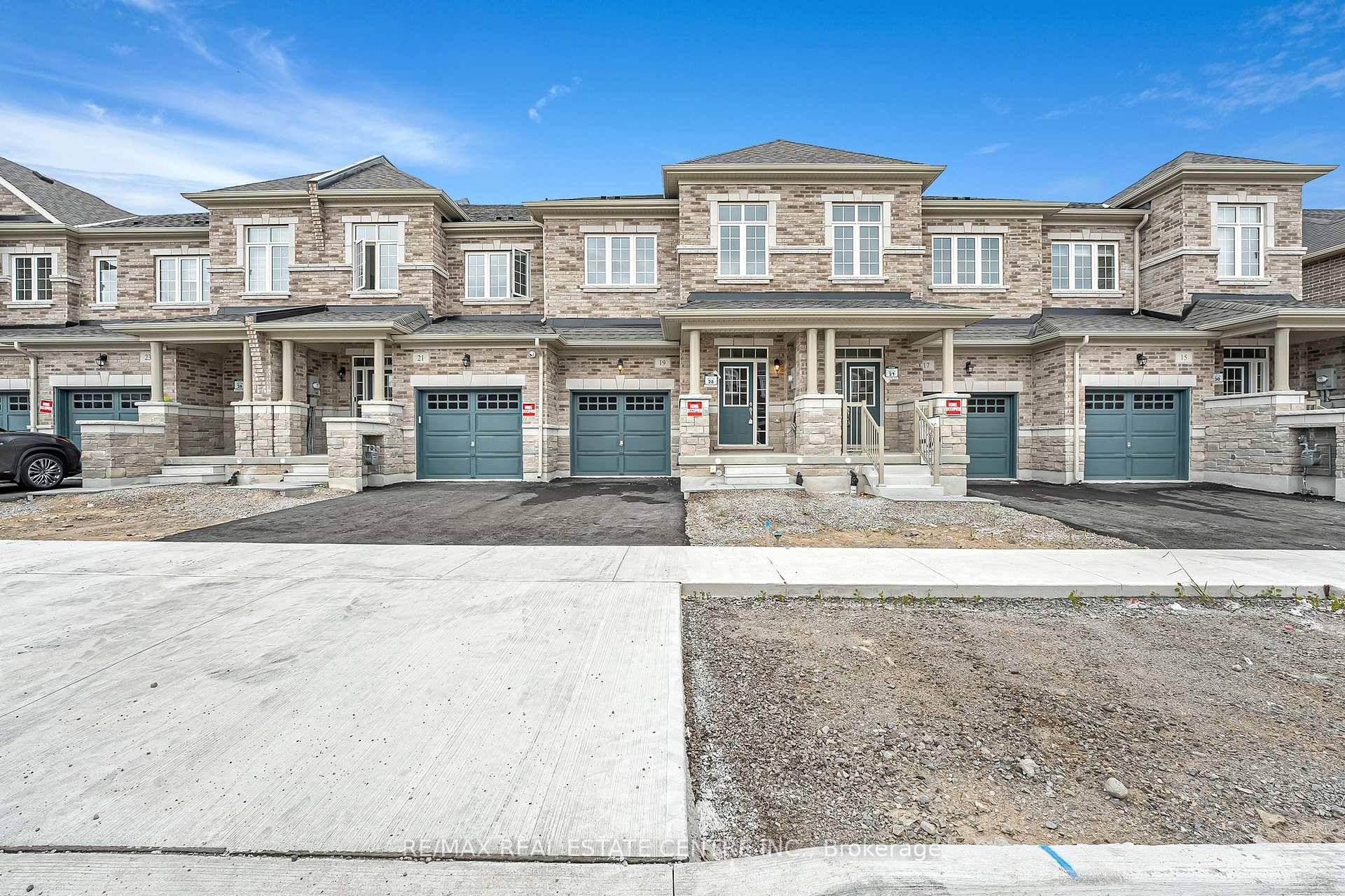 Brand new, never lived in 3 bedroom townhouse in Cambridge.