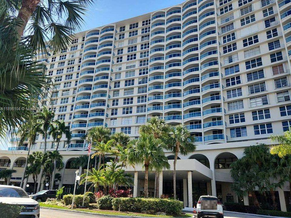 GREAT OPPORTUNITY ! Stylish coastal living at the Hallmark Hollywood, Fl Step into this beautifully upgraded, spacious 2 bed_2 bath residence just a short stroll from the ocean, Features Generously ...