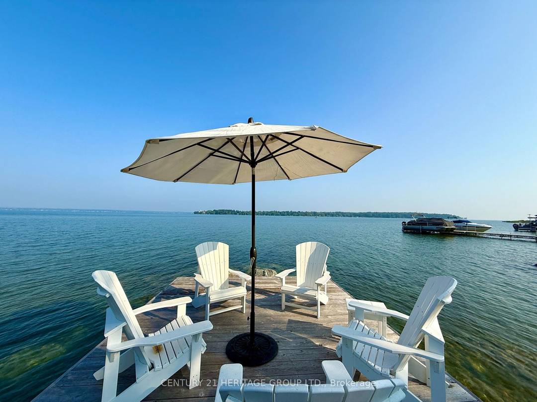 Stunning lakefront property situated in the prestigious community of Eastbourne.