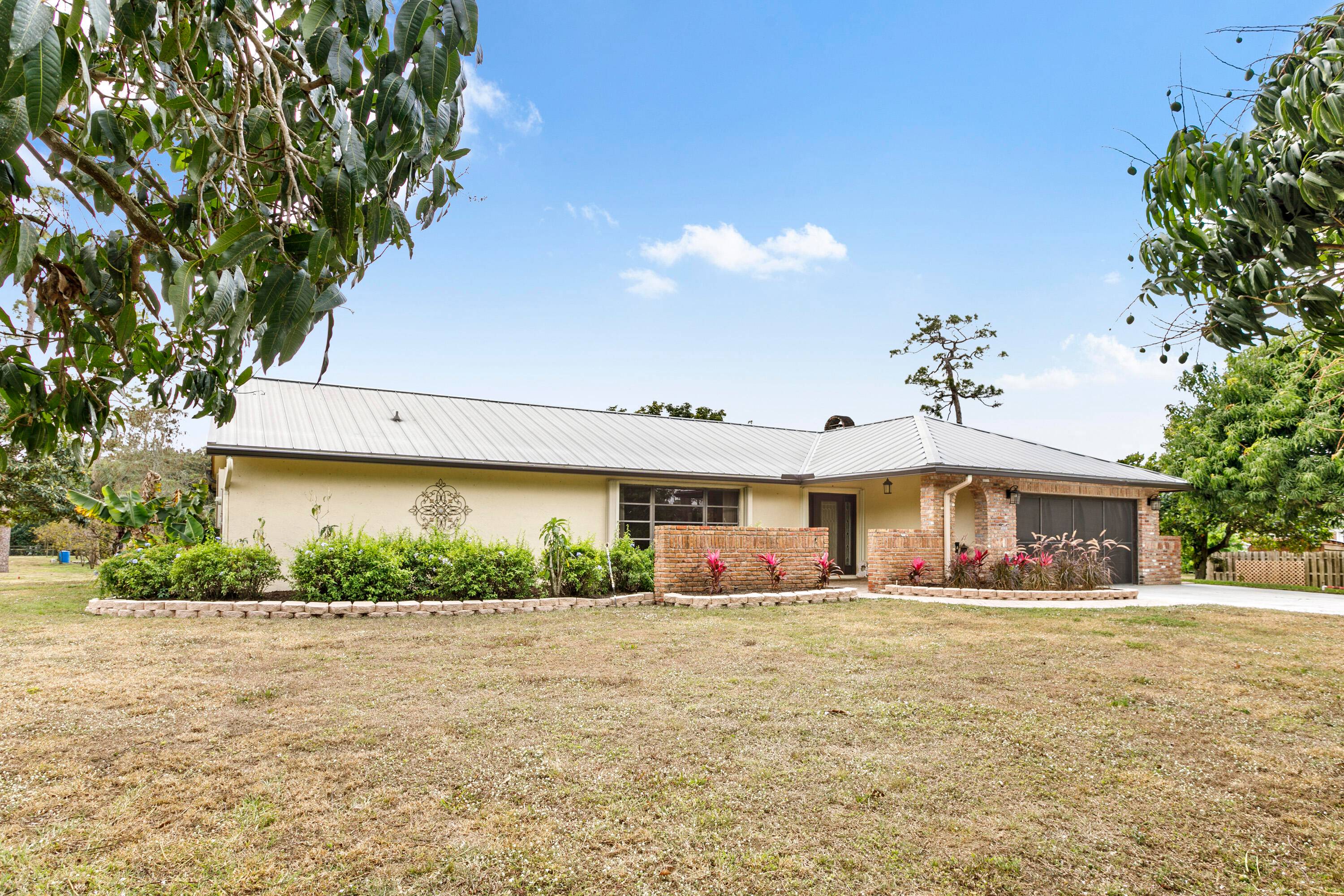 Exceptional Location with Endless Possibilities !